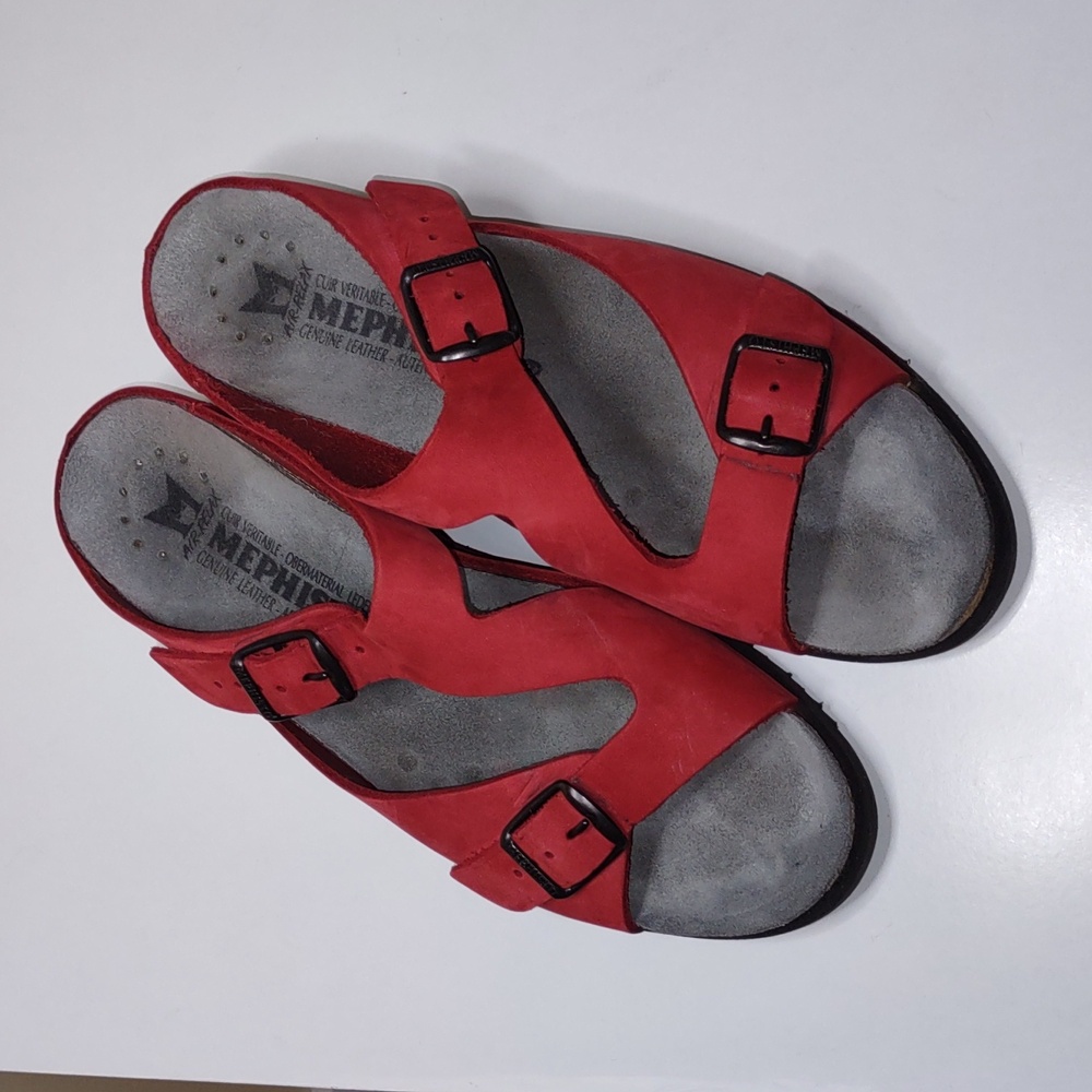 MEPHISTO LEATHER BUCKLES RED SUEDE WEDGE SANDALS 39